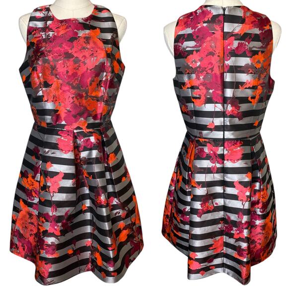 Carmen Marc Valvo Dresses & Skirts - Carmen Marc Valvo Fit and Flare Sleeveless Jacquard Floral Stripe Dress size 8